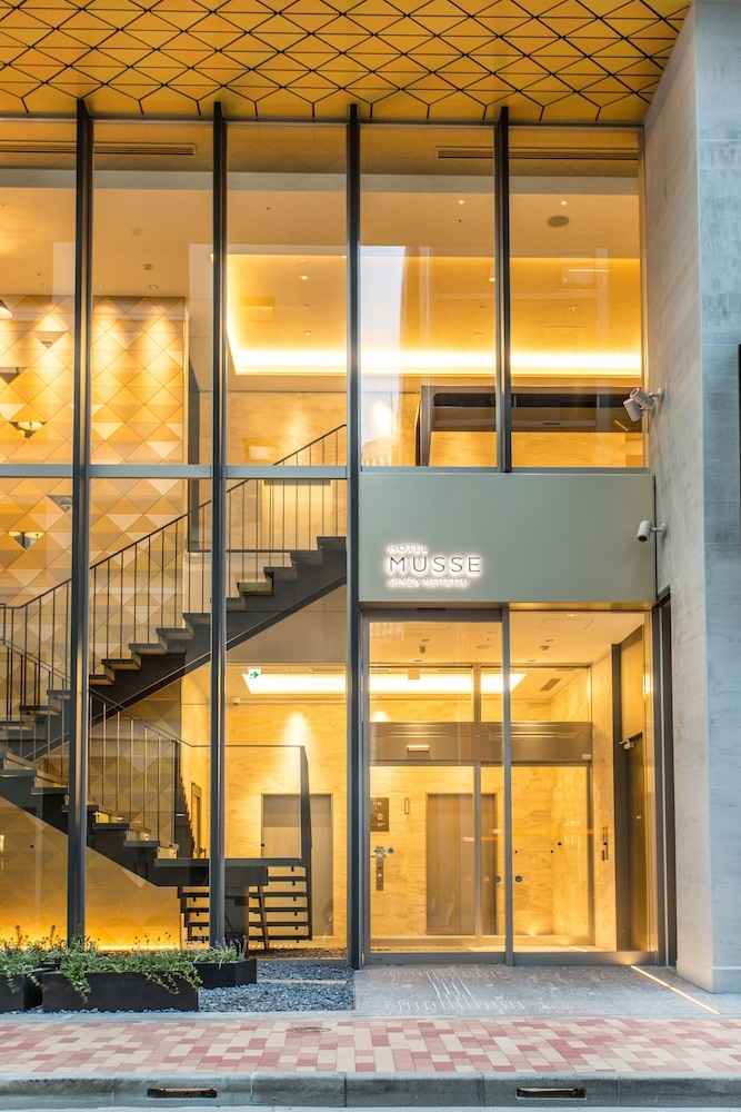 숙박 시설 입구