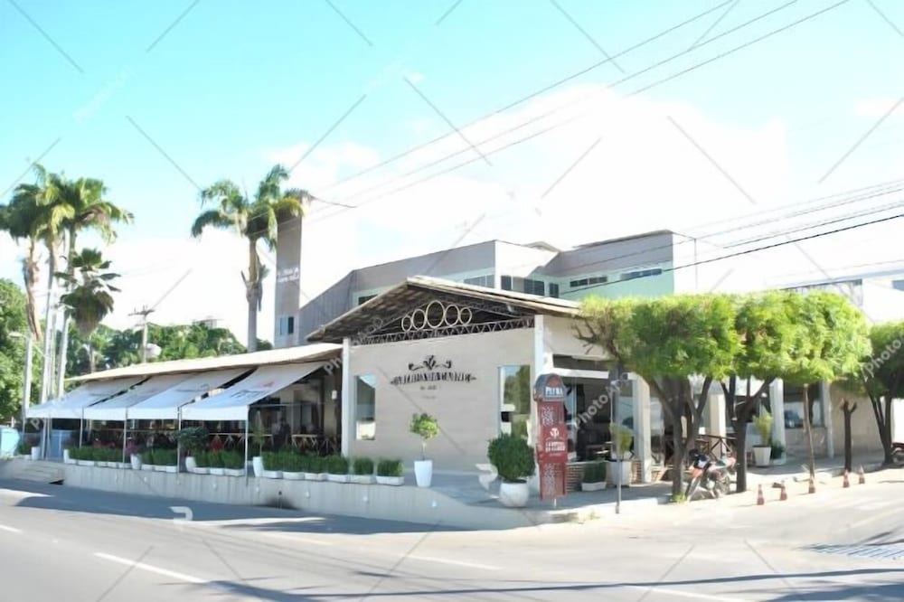 숙박 시설 정면