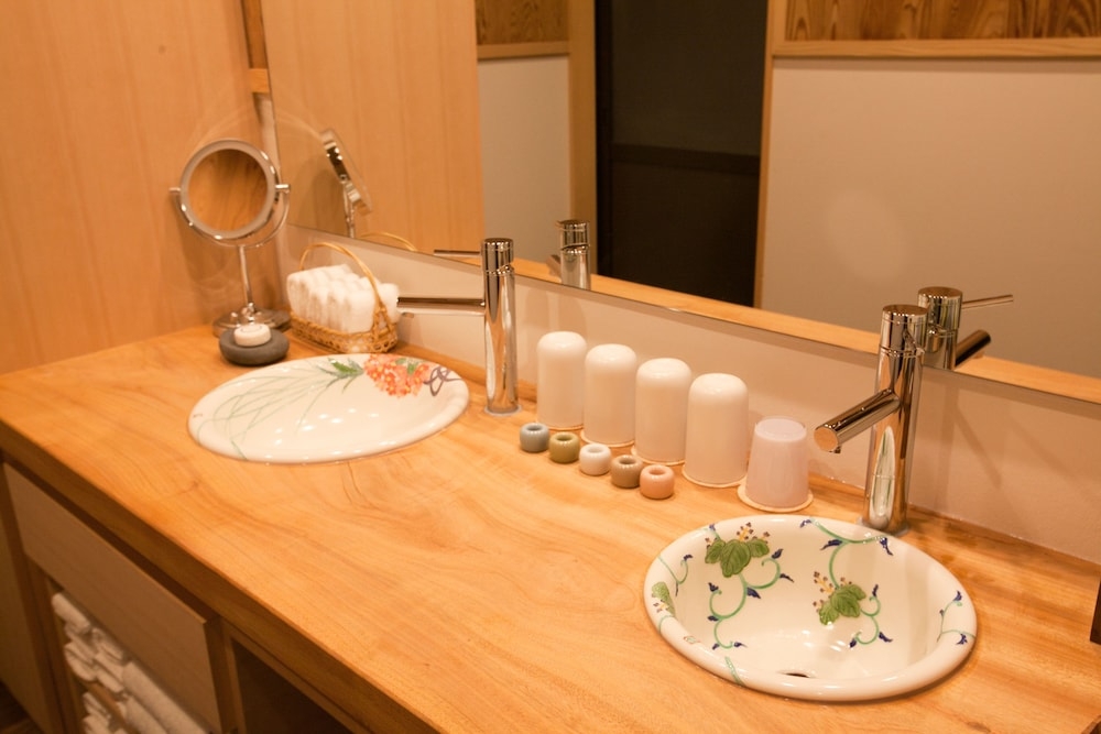 욕실 세면대
