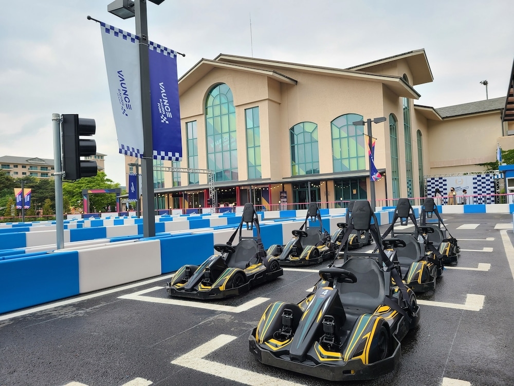 어린이 놀이 공간 - 야외