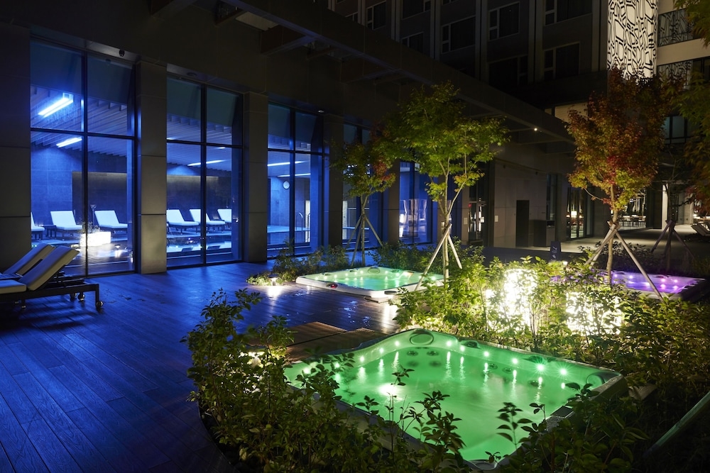 야외 스파 욕조