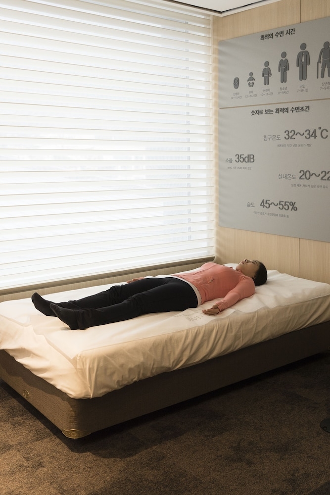 숙박 시설 내 편의 시설/서비스