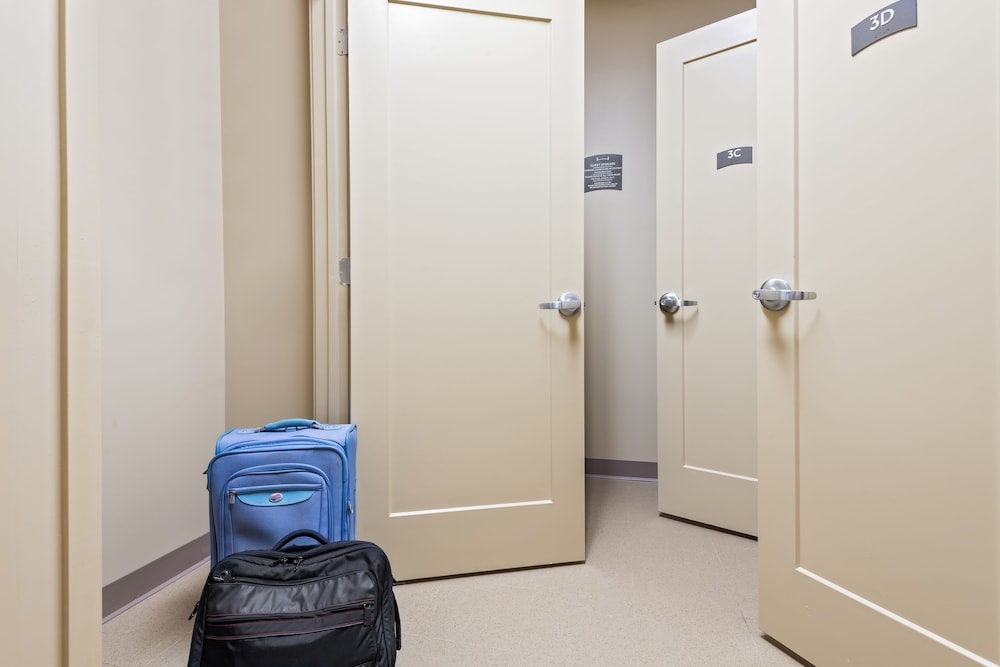 숙박 시설 내 편의 시설/서비스