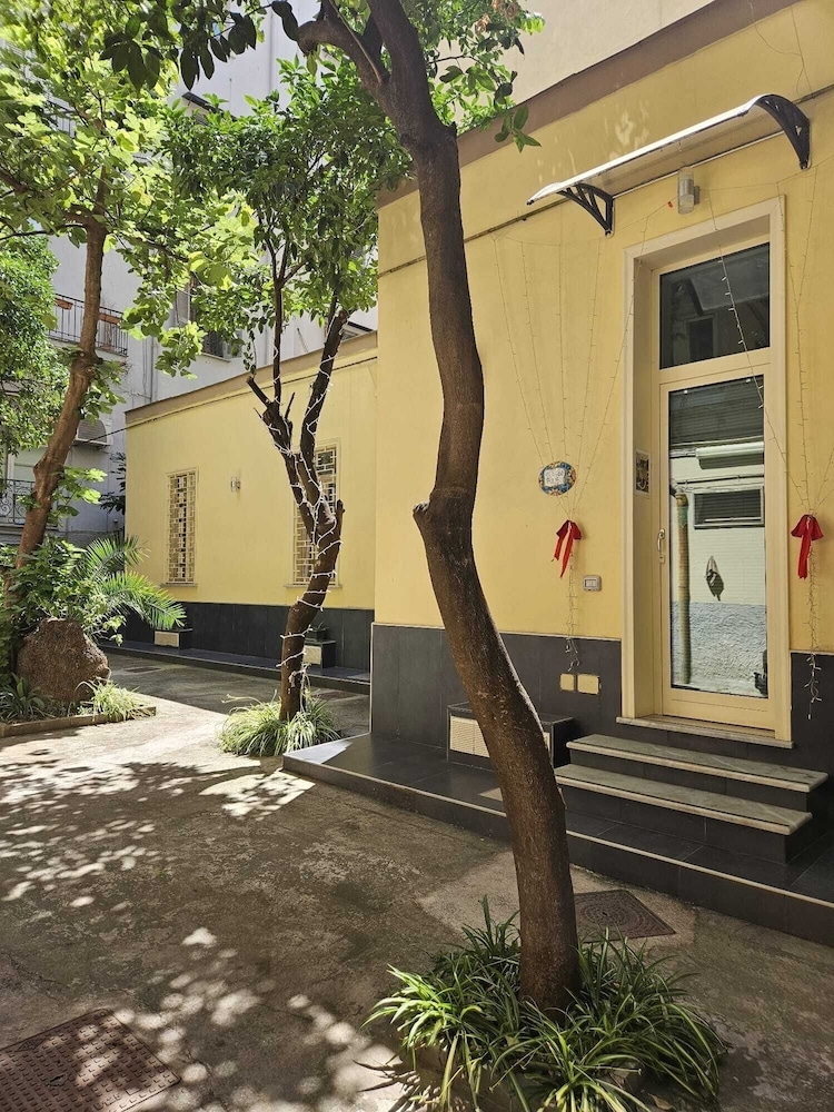 숙박 시설 정면