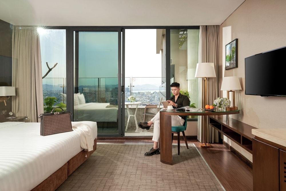 숙박 시설에서 보는 시내 전망