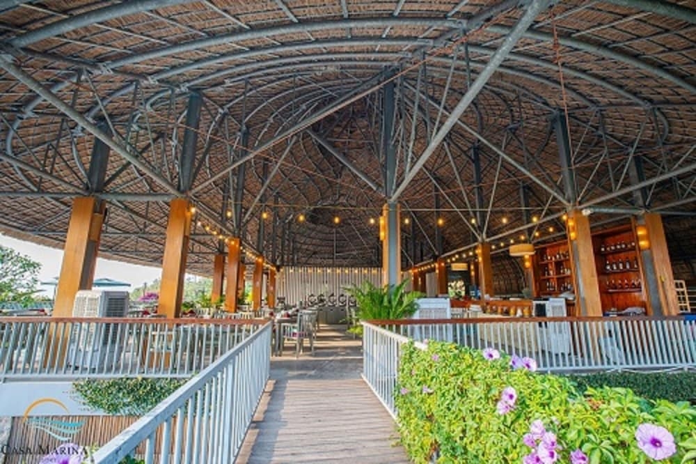 숙박 시설 정면