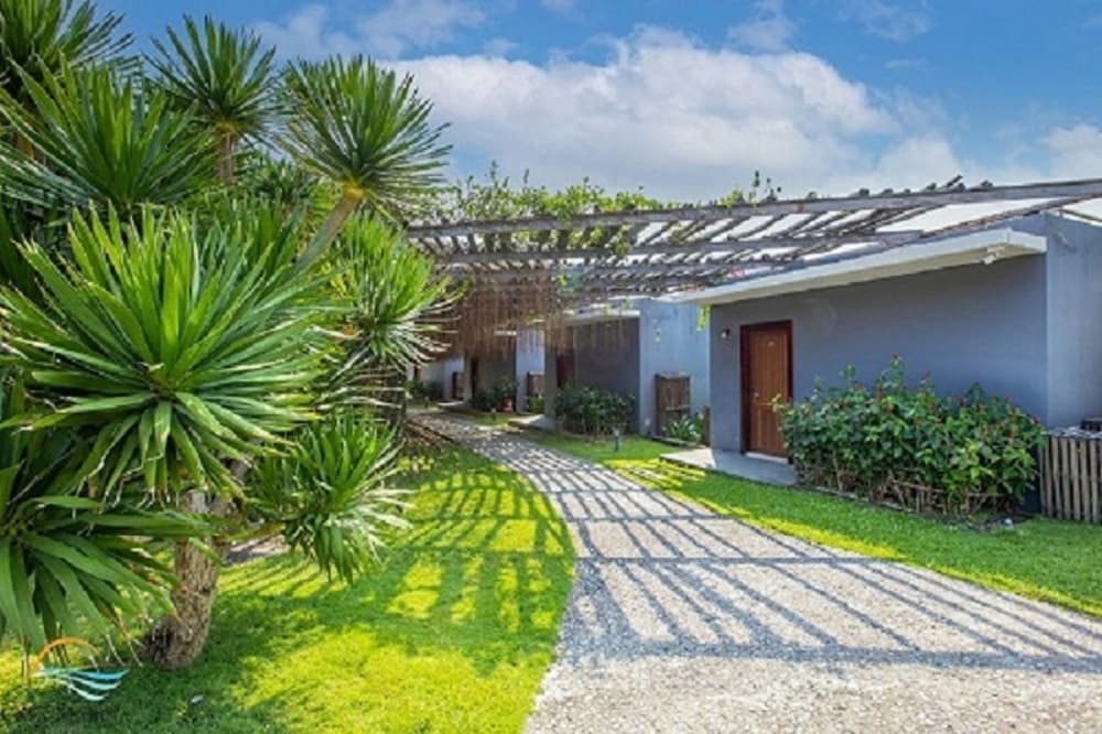 숙박 시설 입구