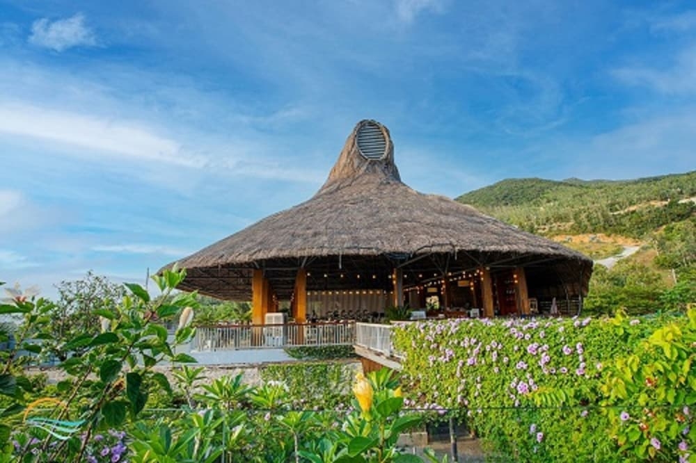 숙박 시설 정면