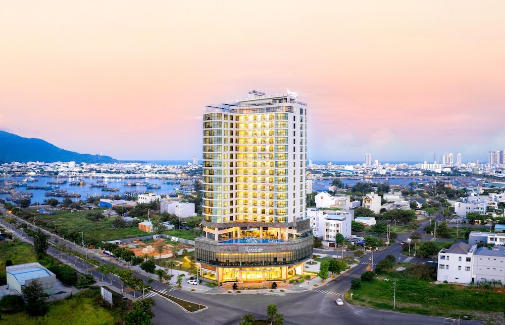 숙박 시설 정면