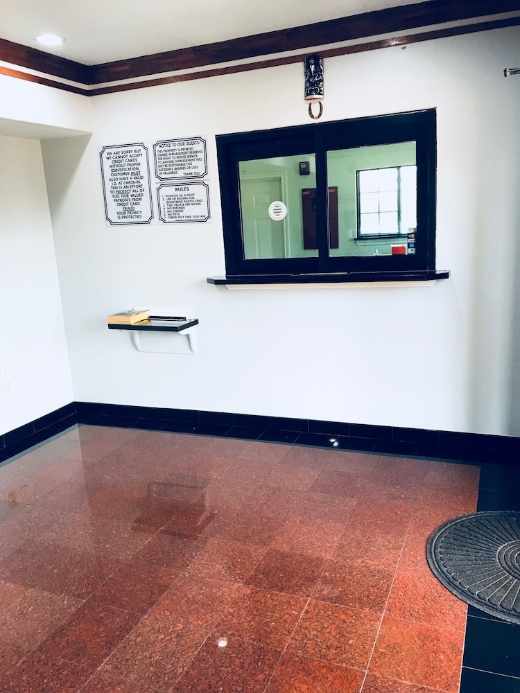 체크인/체크아웃 키오스크