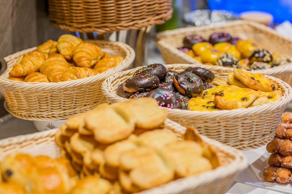 뷔페 아침 식사