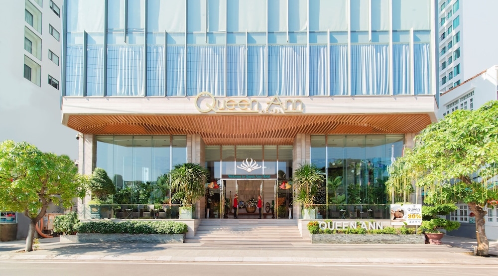 숙박 시설 정면