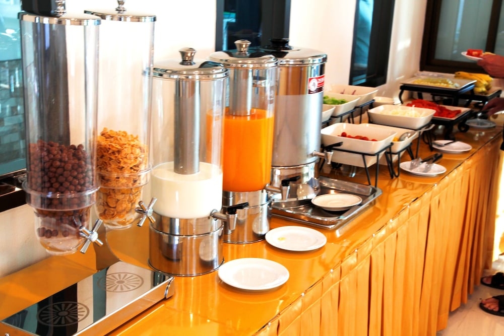 뷔페 아침 식사