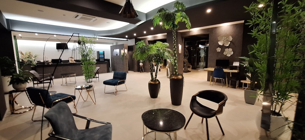 로비 좌석 공간