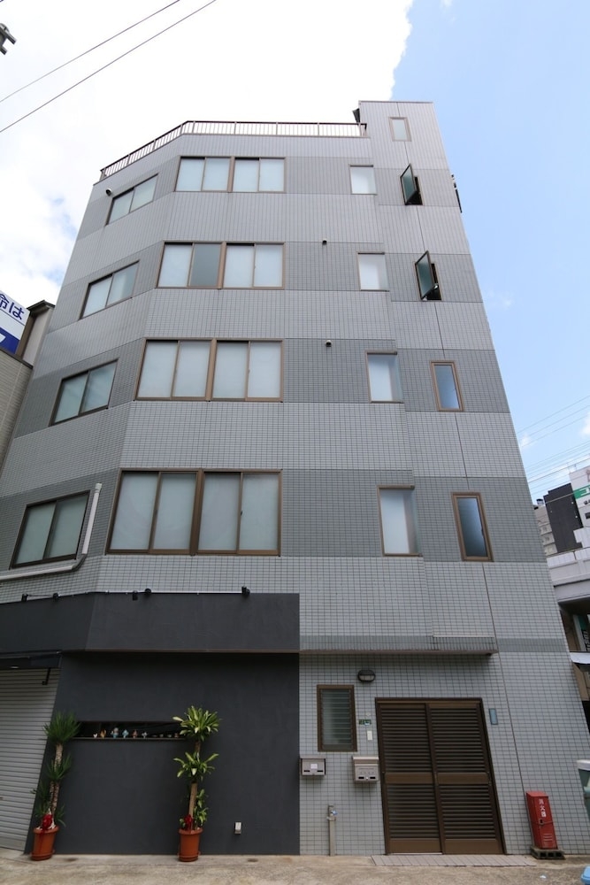 숙박 시설 정면