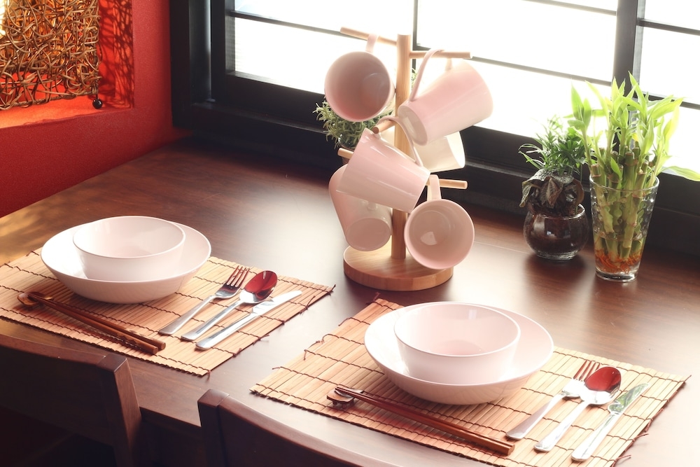 객실 내 식사 공간