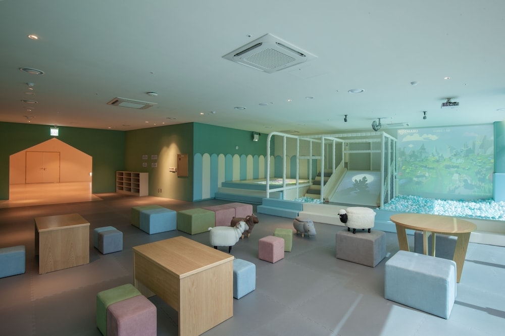 어린이 놀이 공간 - 실내