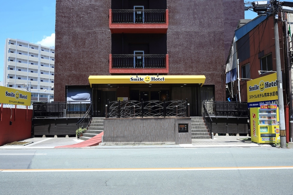 숙박 시설 입구