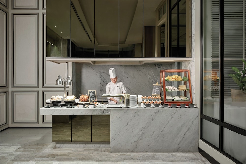 뷔페 아침 식사