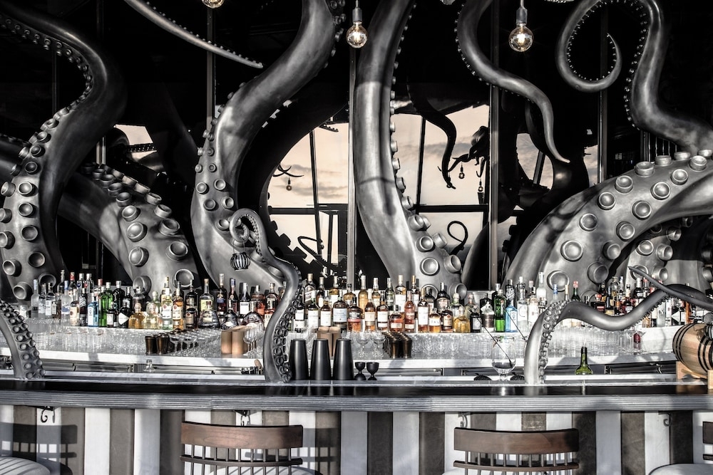 바(숙박 시설 내)