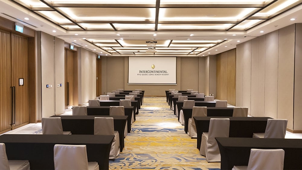 숙박 시설 내 편의 시설/서비스