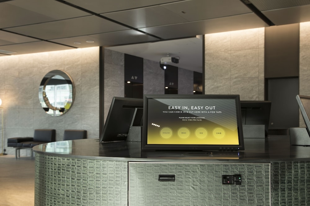 체크인/체크아웃 키오스크