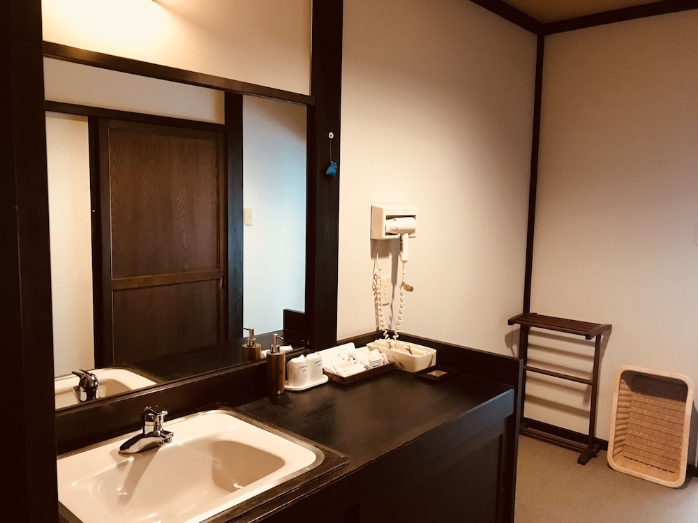 욕실 편의 시설