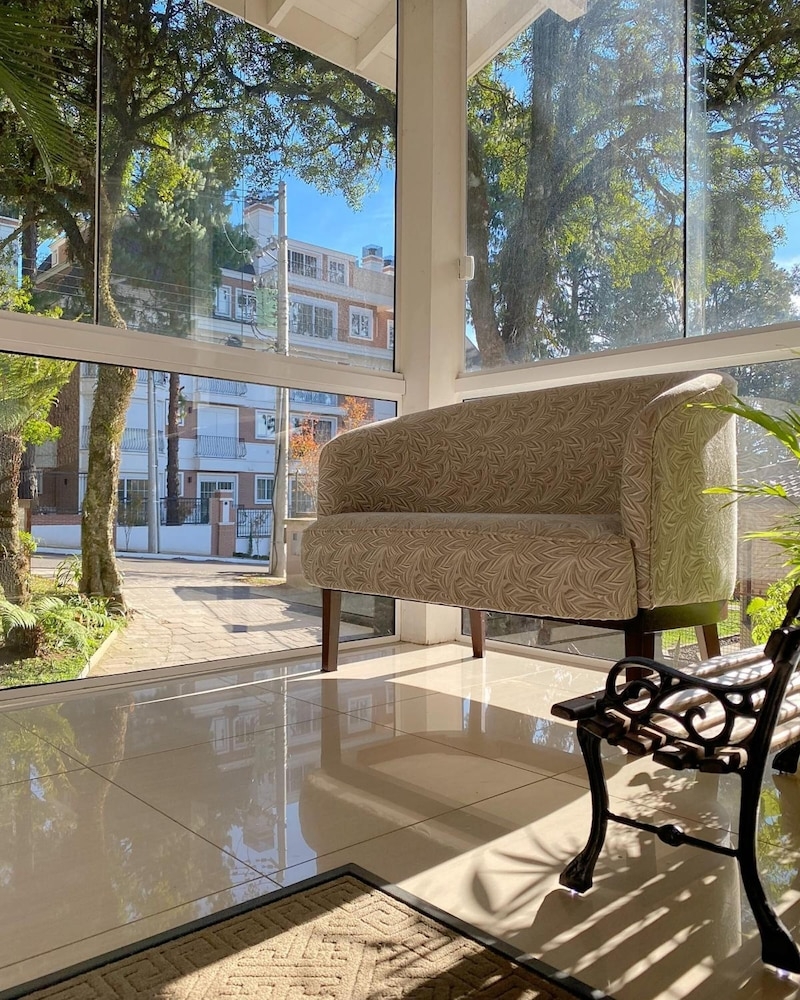 숙박 시설 구내