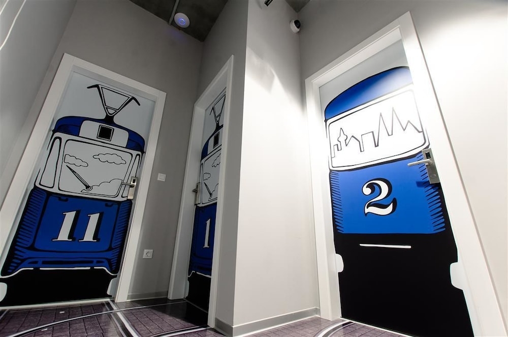 숙박 시설 내 편의 시설/서비스