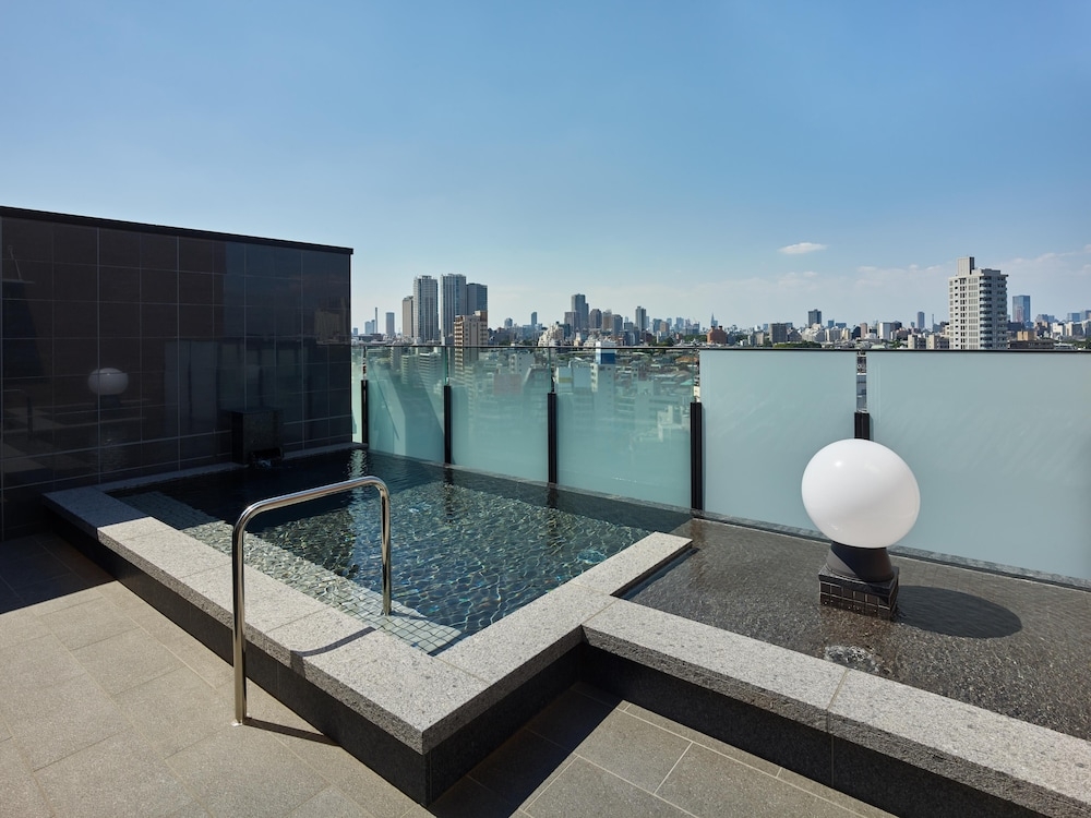 숙박 시설 내 편의 시설/서비스