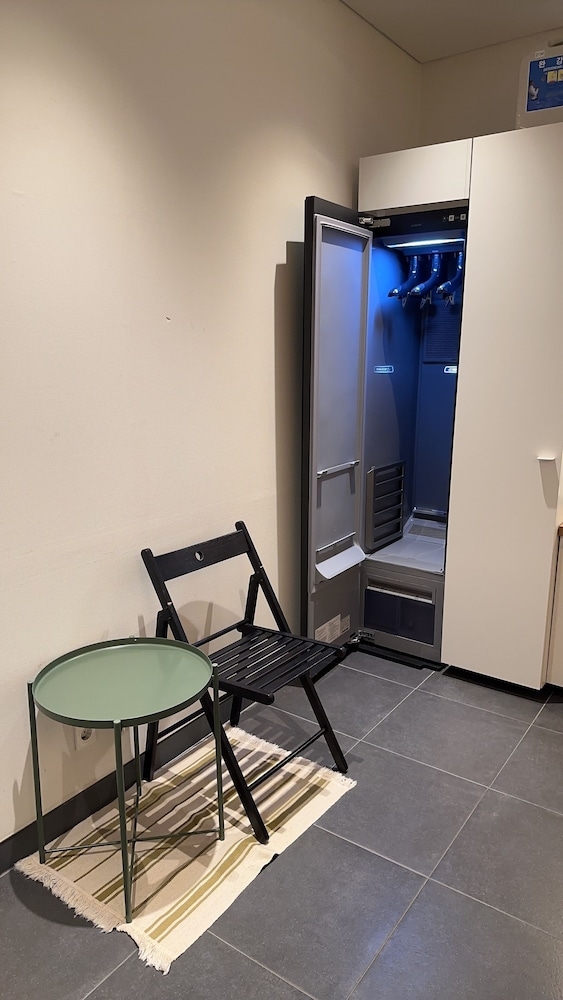 숙박 시설 구내