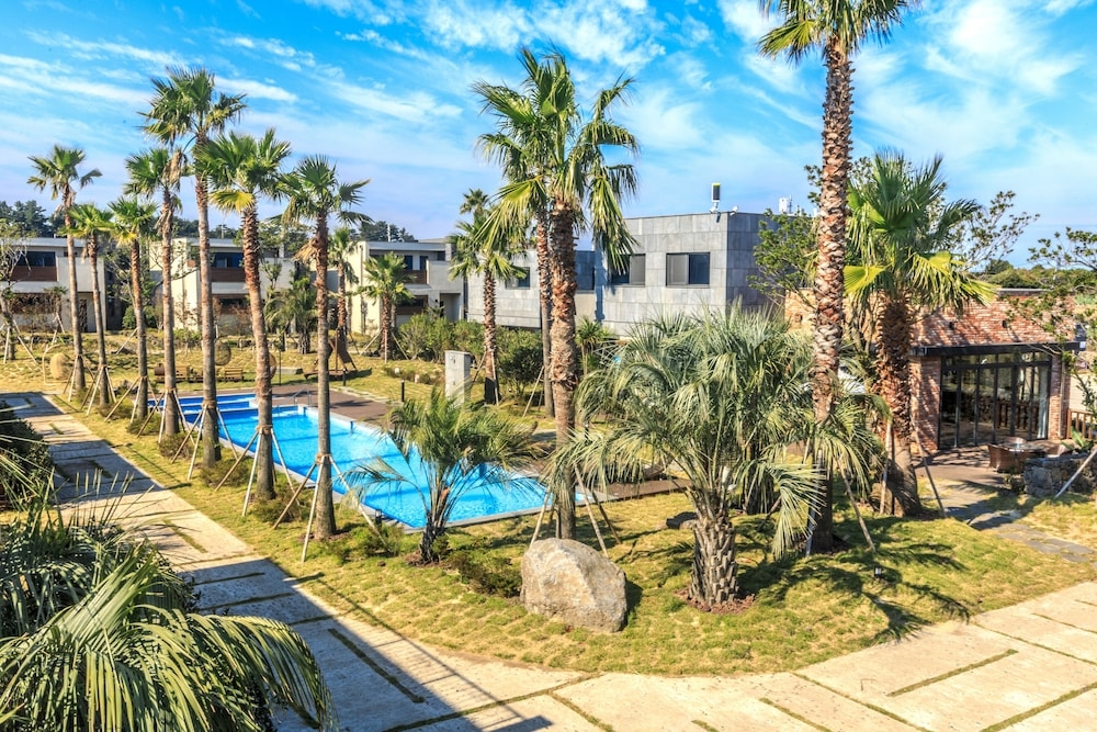 숙박 시설 구내