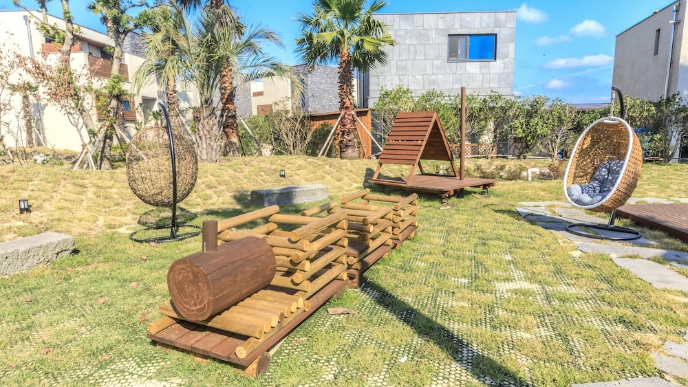 어린이 놀이 공간 - 야외