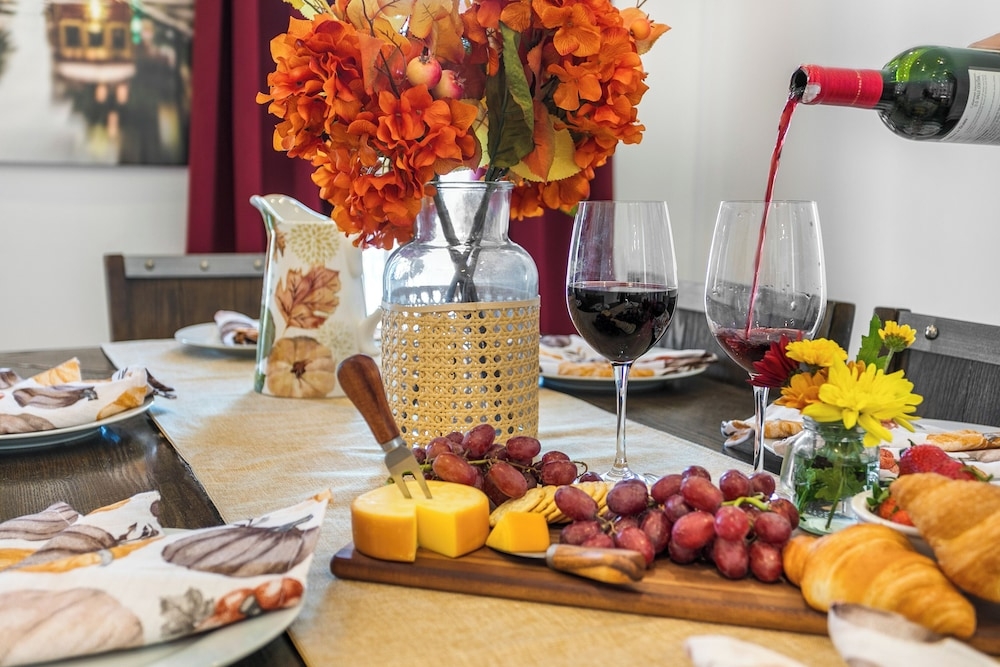 객실 내 식사 공간