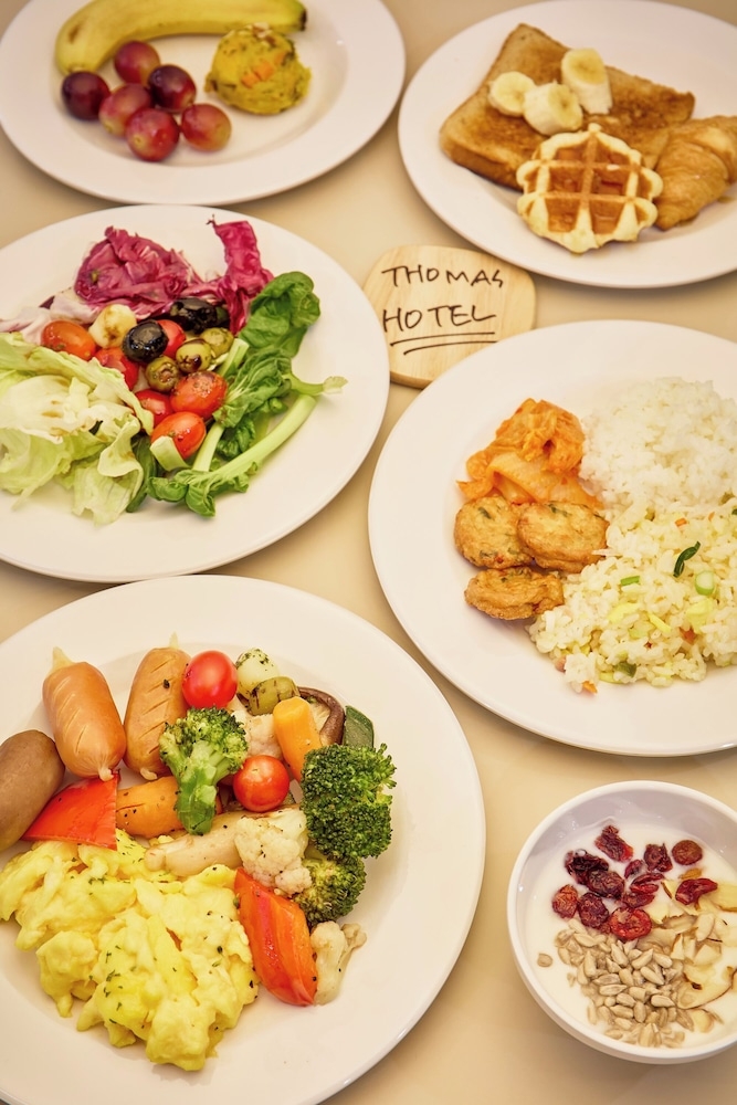 뷔페 아침 식사