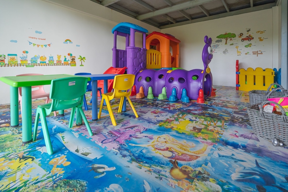 어린이 놀이 공간 - 실내