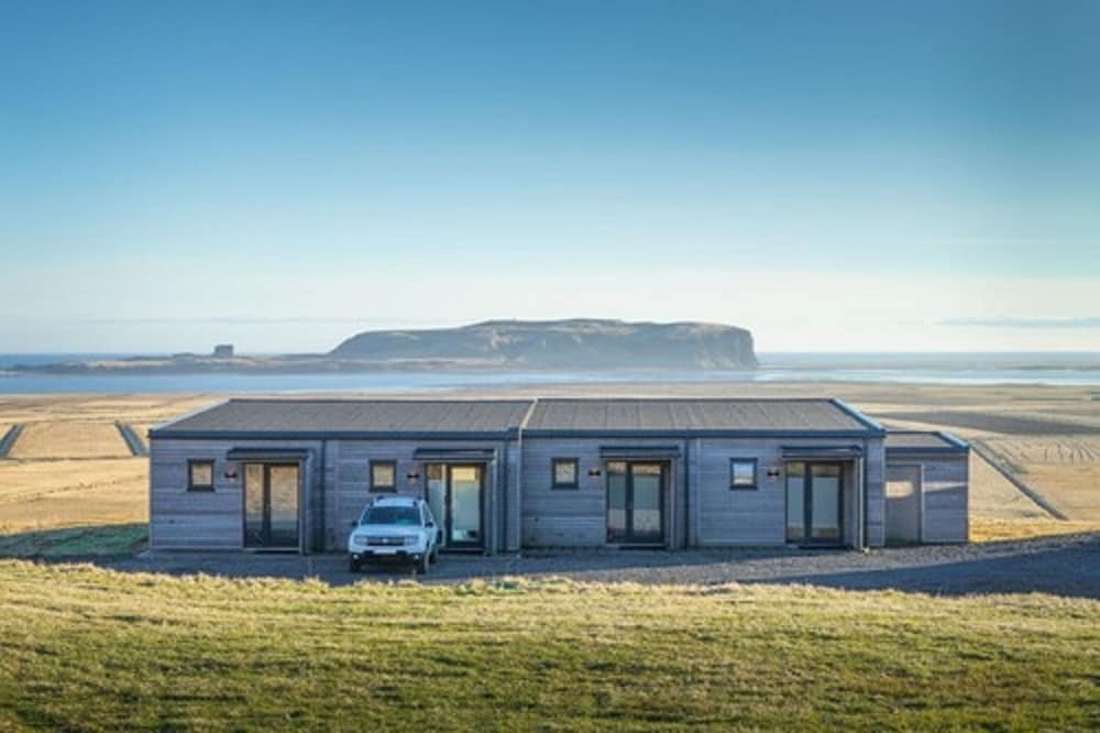 숙박 시설 정면