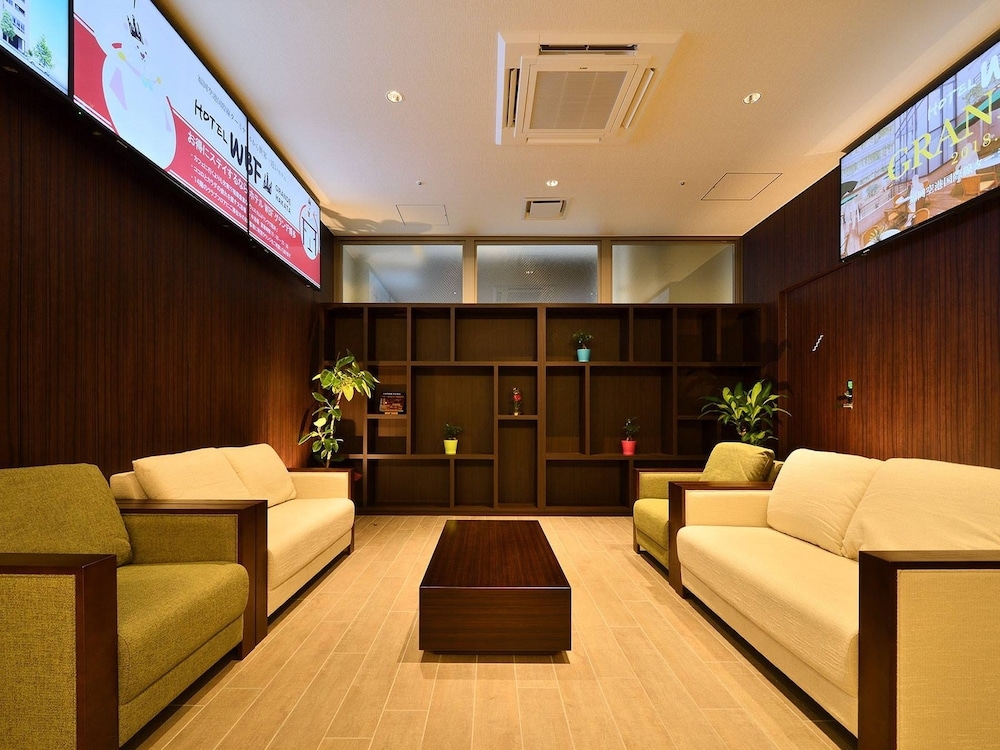 로비 좌석 공간