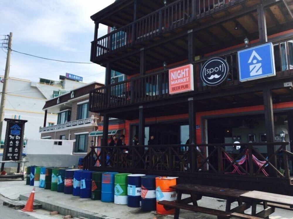 숙박 시설 정면