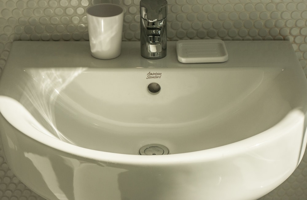 욕실 세면대