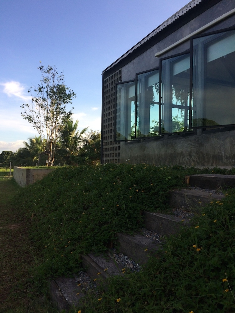 숙박 시설 정면