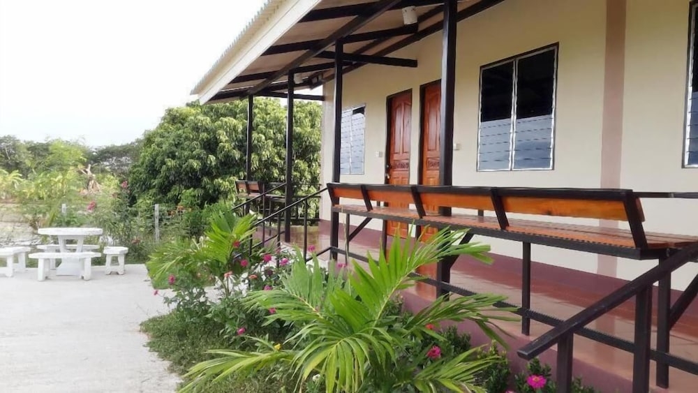 숙박 시설 구내