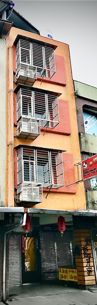 숙박 시설 정면