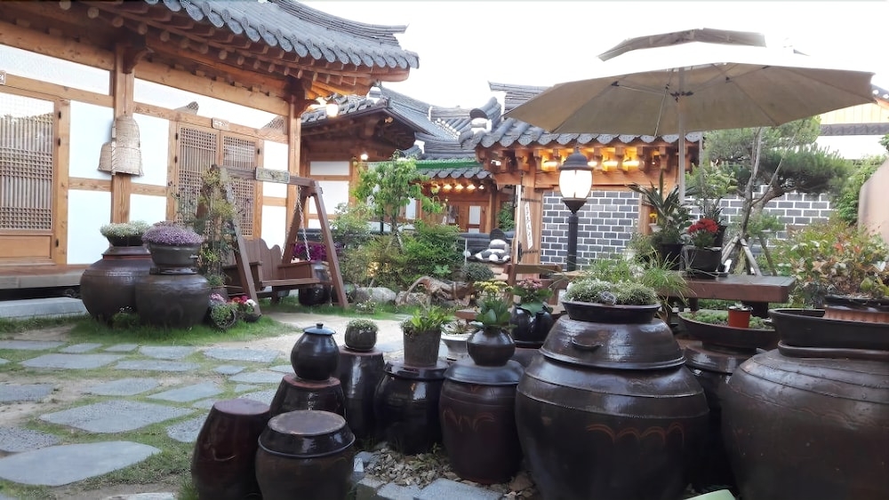 숙박 시설 구내