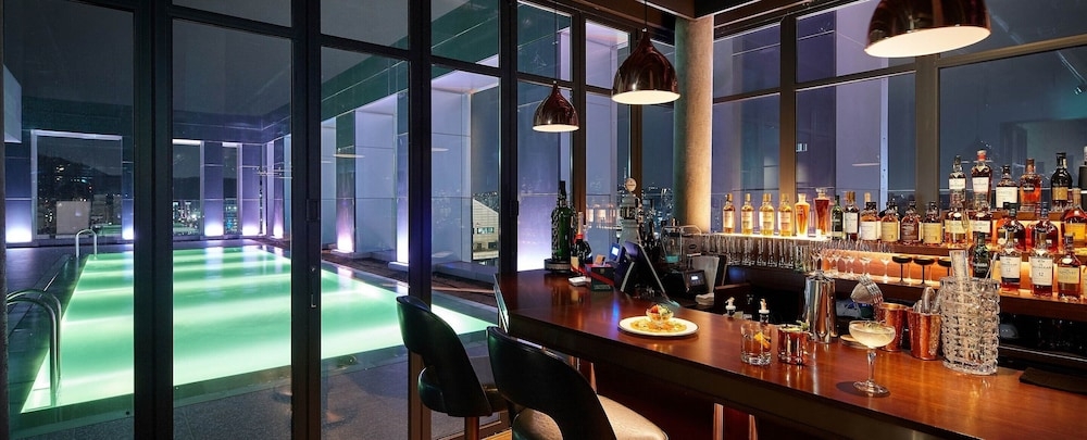 바(숙박 시설 내)