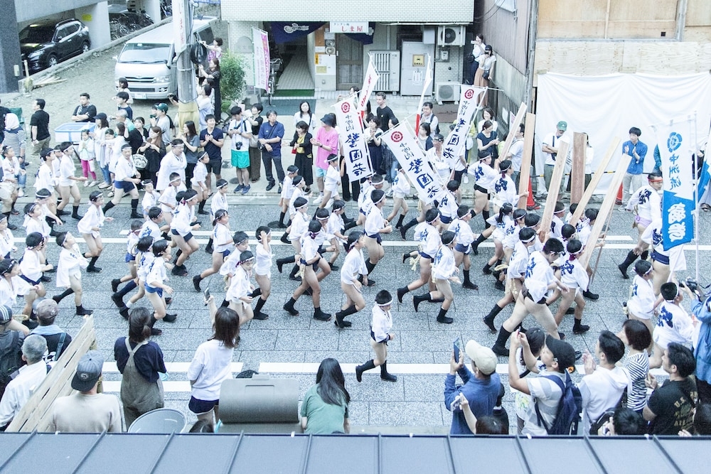 숙박 시설에서 보는 시내 전망