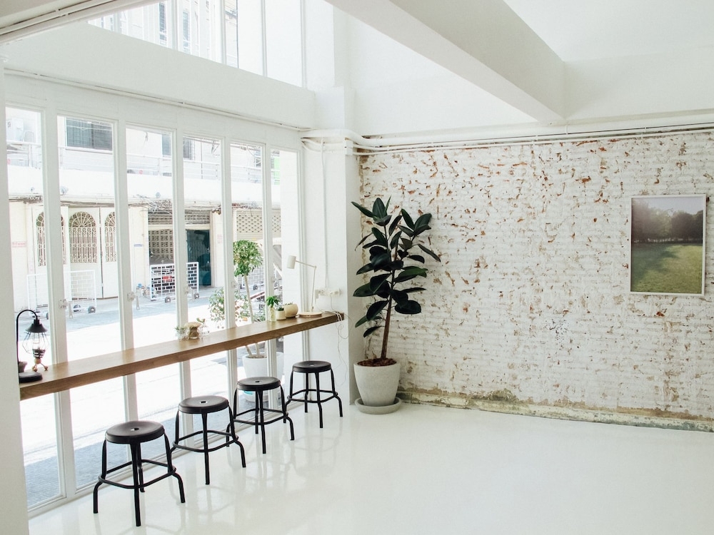 로비 좌석 공간