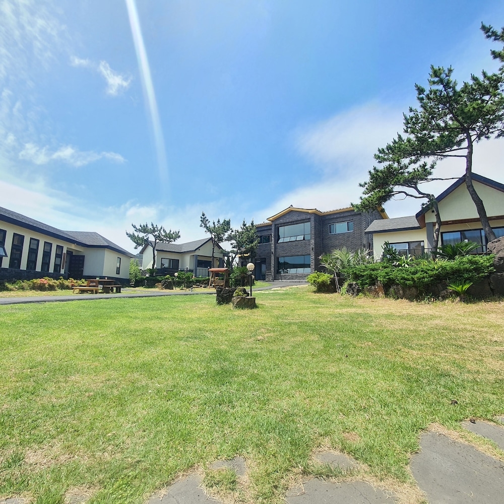 숙박 시설의 전망