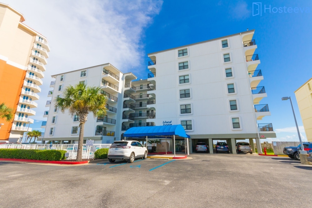 숙박 시설 입구