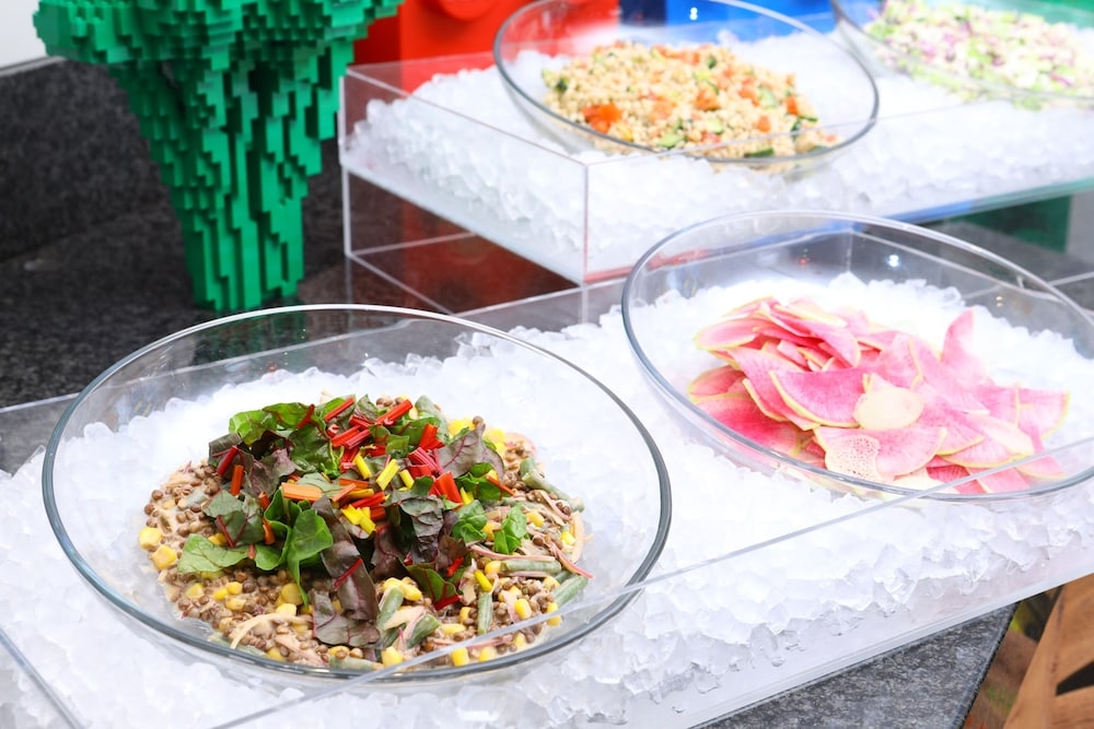 뷔페 아침 식사